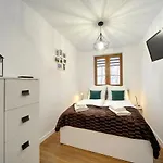 Eleganckie I Stylowe Sun Seasons 24 W Karpaczu Z Parkingiem By Renters Апартаменты