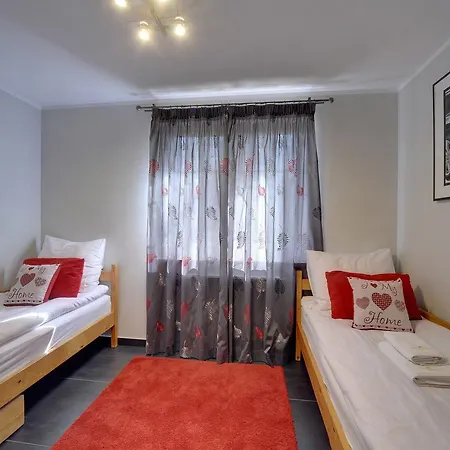 Eleganckie I Stylowe Sun Seasons 24 W Karpaczu Z Parkingiem By Renters Appartamento