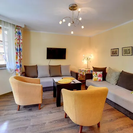 Sun Seasons 24 - Leśny Dom Apartament