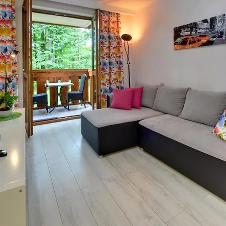 Sun Seasons 24 - Leśny Dom Apartament