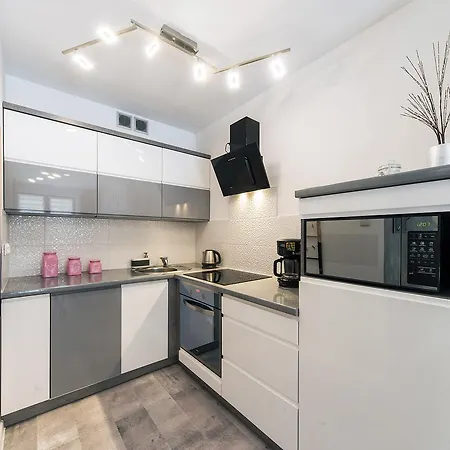 Apartment Eleganckie I Stylowe Sun Seasons 24 W Karpaczu Z Parkingiem By Renters