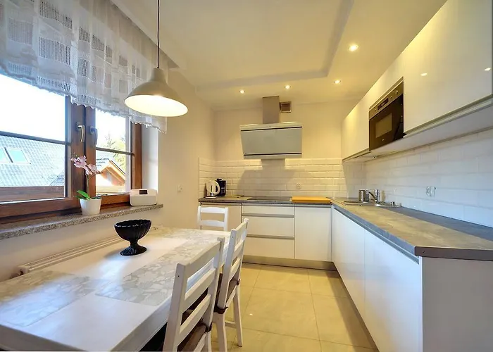 Eleganckie I Stylowe Sun Seasons 24 W Karpaczu Z Parkingiem By Renters Karpacz