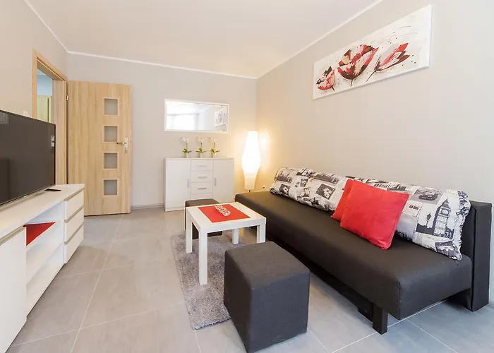 Eleganckie I Stylowe Sun Seasons 24 W Karpaczu Z Parkingiem By Renters