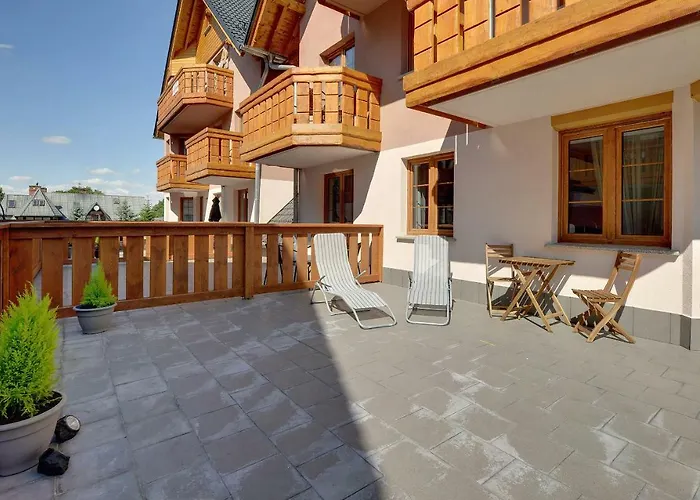 Eleganckie I Stylowe Sun Seasons 24 W Karpaczu Z Parkingiem By Renters Karpacz